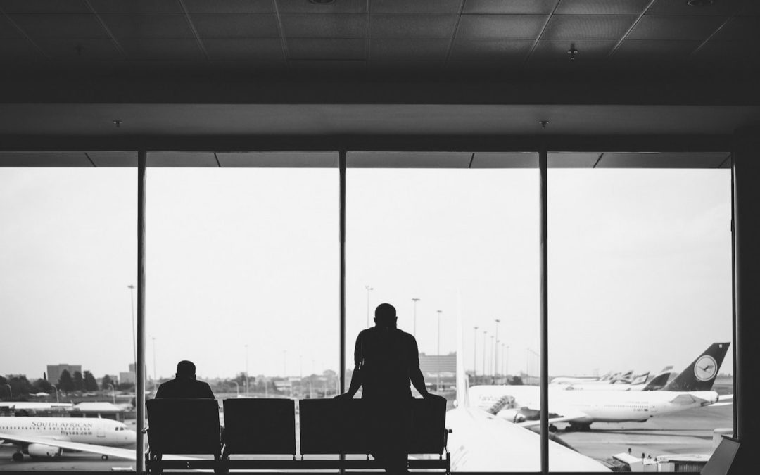 5 Ways To Embrace The Airport Layover While Travelling Solo